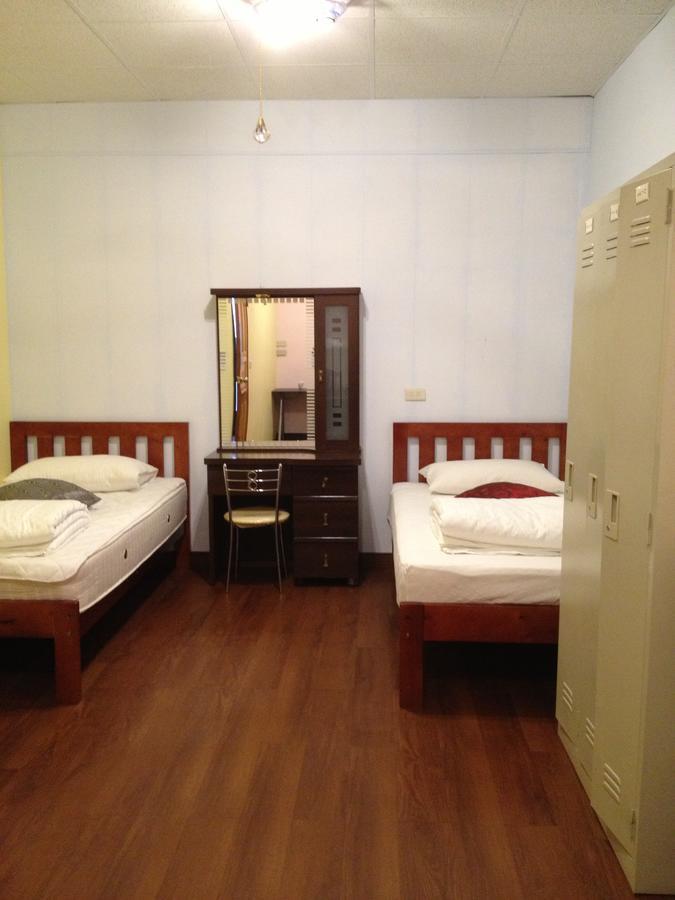 Handy Hostel Хуалянь Екстер'єр фото