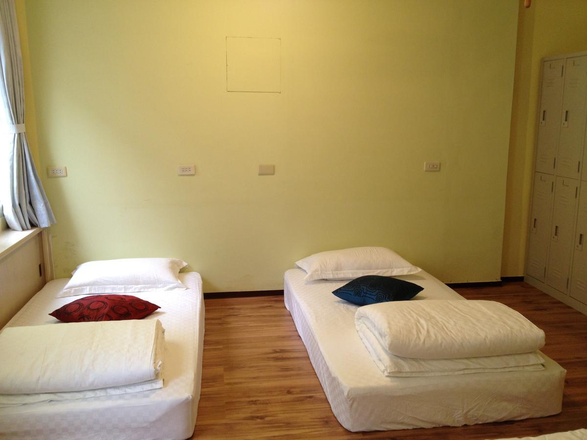 Handy Hostel Хуалянь Екстер'єр фото