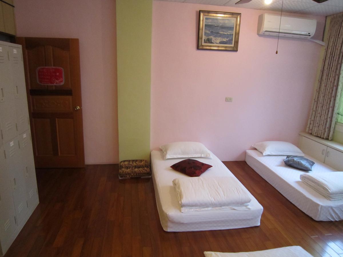 Handy Hostel Хуалянь Екстер'єр фото