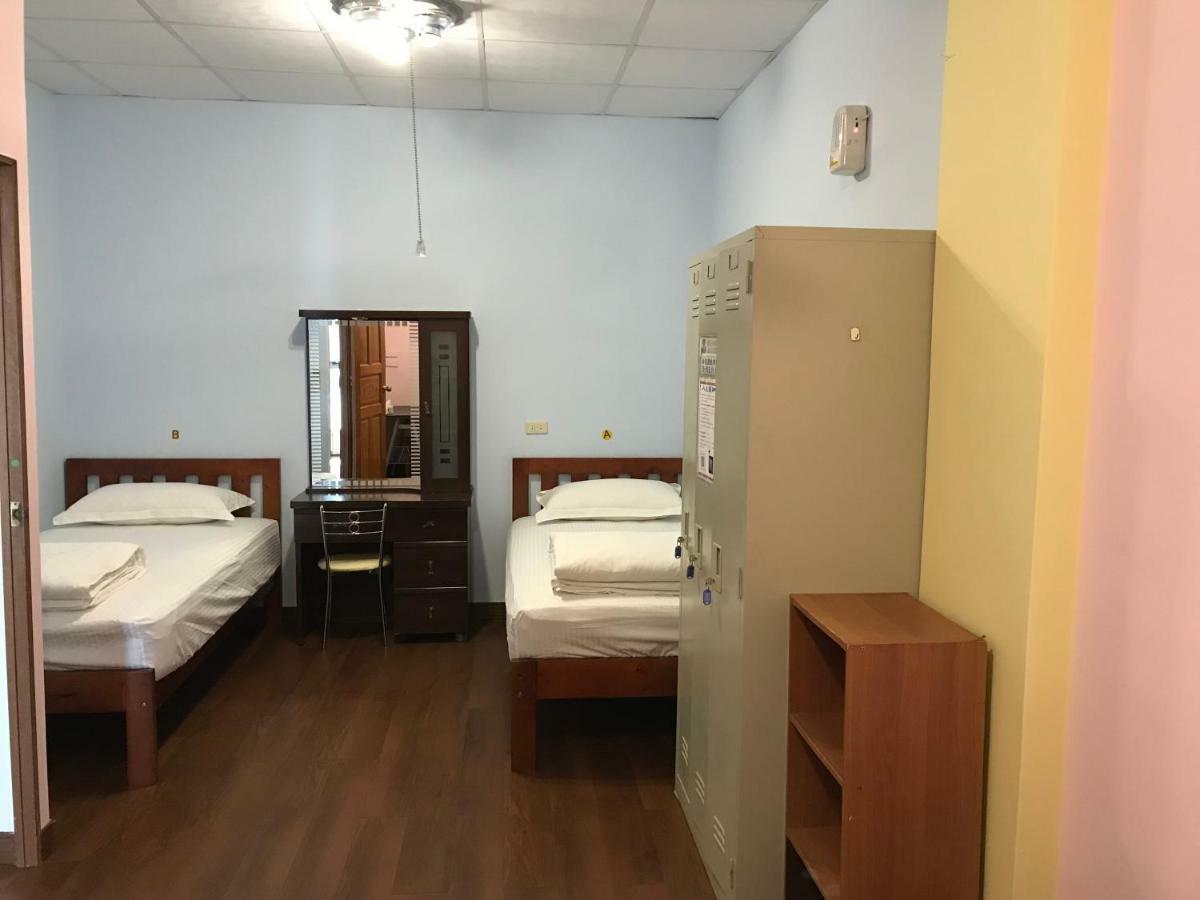 Handy Hostel Хуалянь Екстер'єр фото