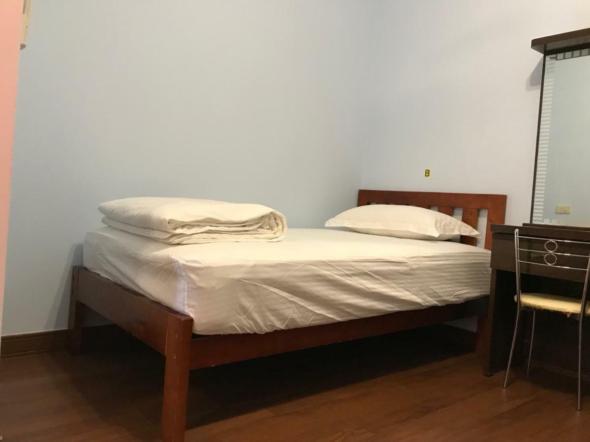 Handy Hostel Хуалянь Екстер'єр фото