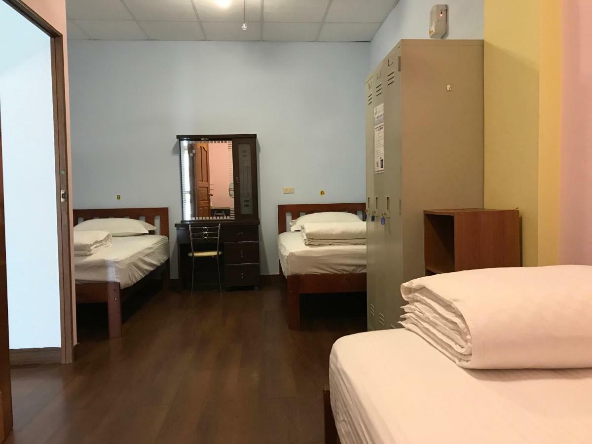 Handy Hostel Хуалянь Екстер'єр фото
